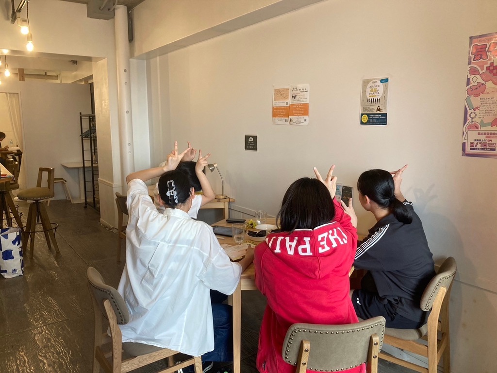 ユースカフェの様子